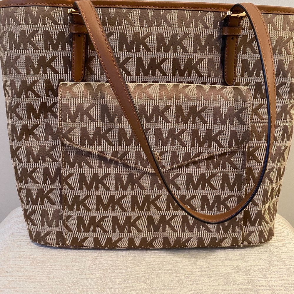 Tote